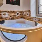 Place Carnot - Equipe Avec Jacuzzi Proche Toutes Commodites Carcassonne