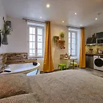 Apartment Place Carnot - Equipe Avec Jacuzzi Proche Toutes Commodites *