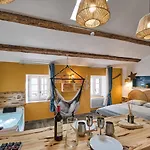 Apartment Place Carnot - Equipe Avec Jacuzzi Proche Toutes Commodites *
