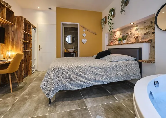 Place Carnot - Equipe Avec Jacuzzi Proche Toutes Commodites