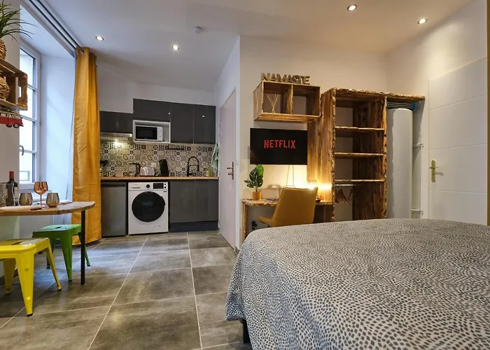 Place Carnot - Equipe Avec Jacuzzi Proche Toutes Commodites * Carcassonne