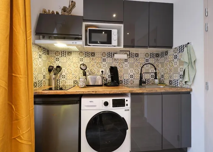 Apartament Place Carnot - Equipe Avec Jacuzzi Proche Toutes Commodites