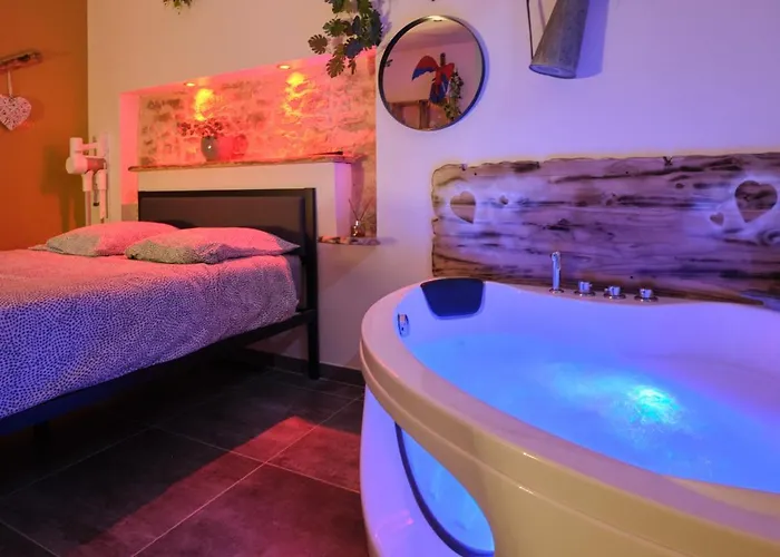 Place Carnot - Equipe Avec Jacuzzi Proche Toutes Commodites Carcassonne