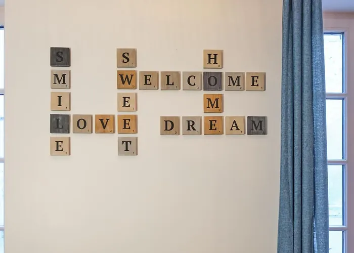 Apartament Place Carnot - Equipe Avec Jacuzzi Proche Toutes Commodites Carcassonne