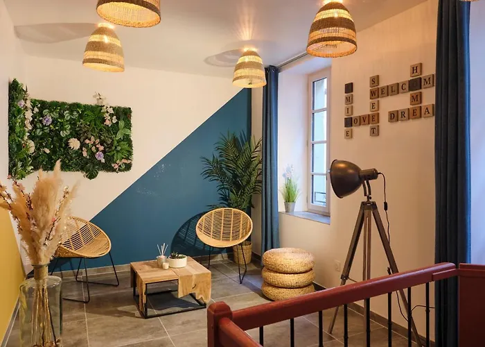 Apartament Place Carnot - Equipe Avec Jacuzzi Proche Toutes Commodites *