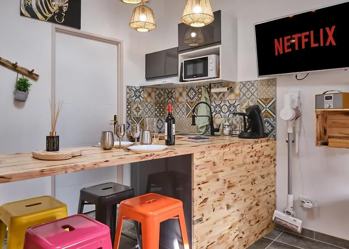 Apartament Place Carnot - Equipe Avec Jacuzzi Proche Toutes Commodites *