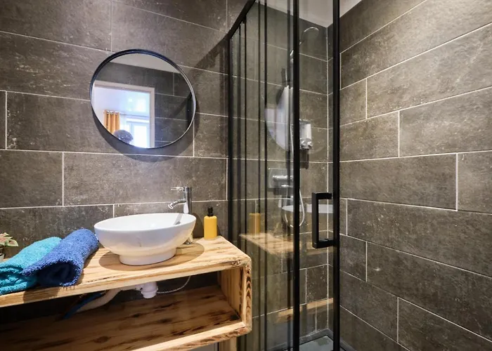 Place Carnot - Equipe Avec Jacuzzi Proche Toutes Commodites *